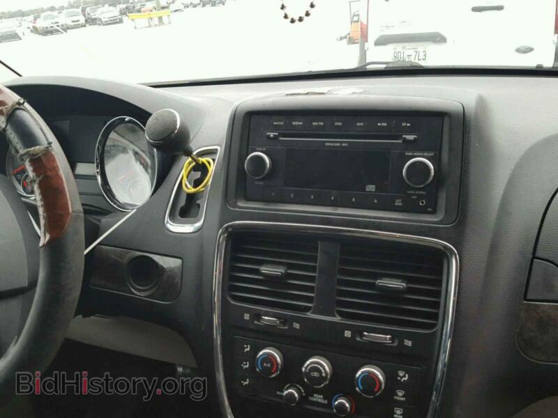 2011 Dodge CARAVAN (VIN 2D4RN3DG3BR691036) — фото 9 из 10