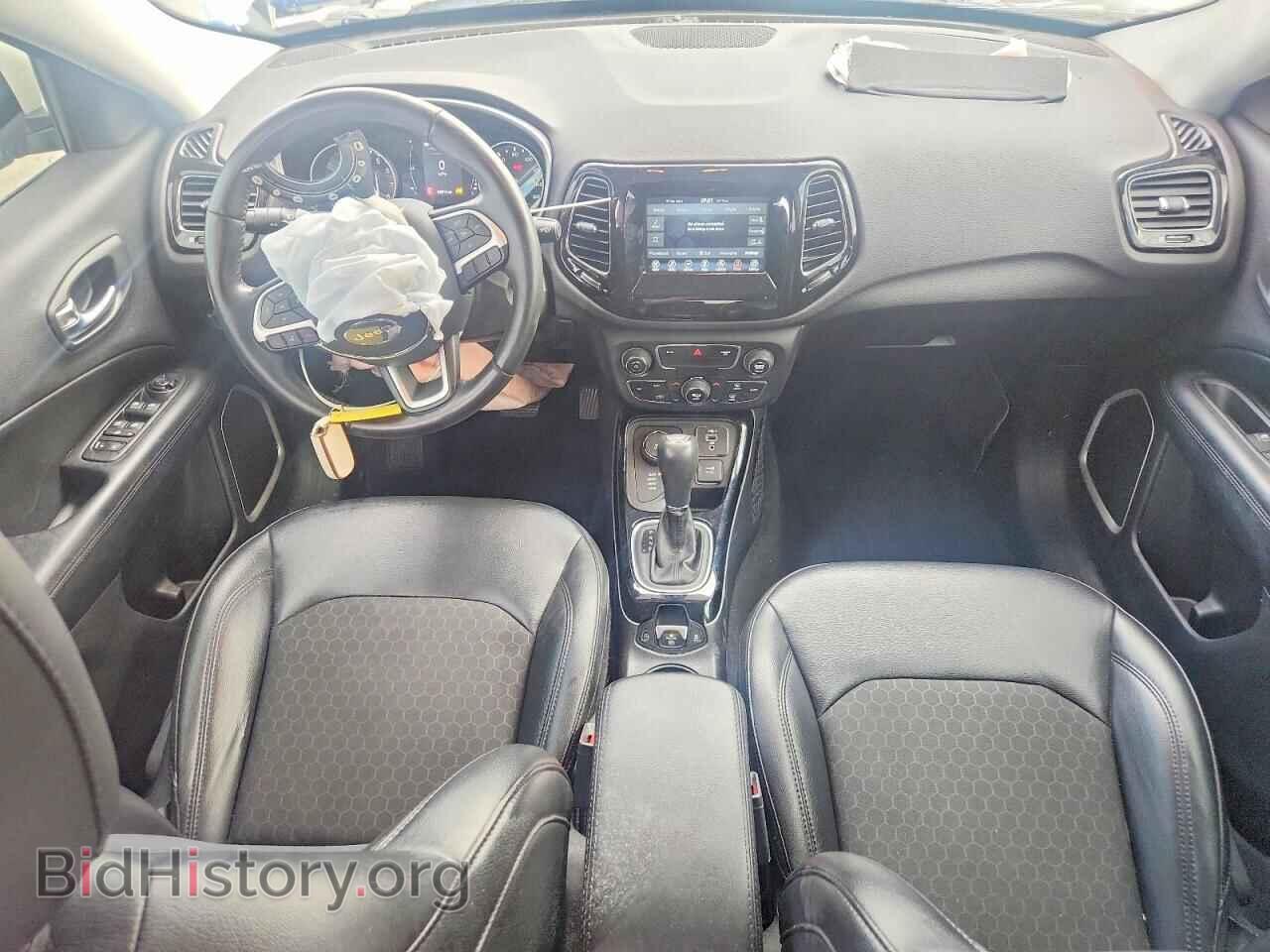 2019 JEEP COMPASS - VIN: 3C4NJDBB1KT741966 - Фото 8