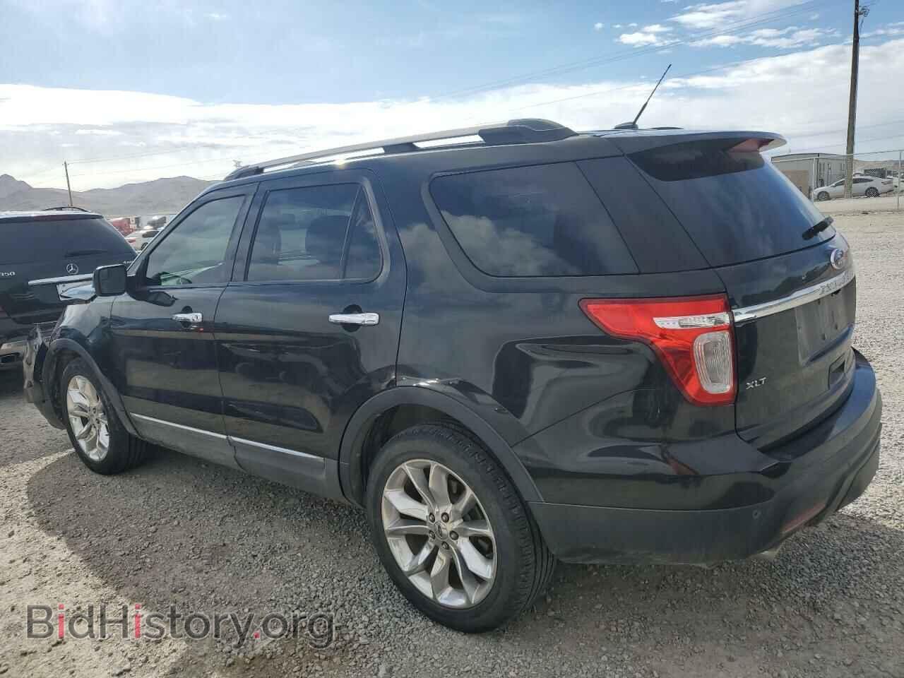 2011 FORD EXPLORER - VIN: 1FMHK7D86BGA46704 - Фото 2