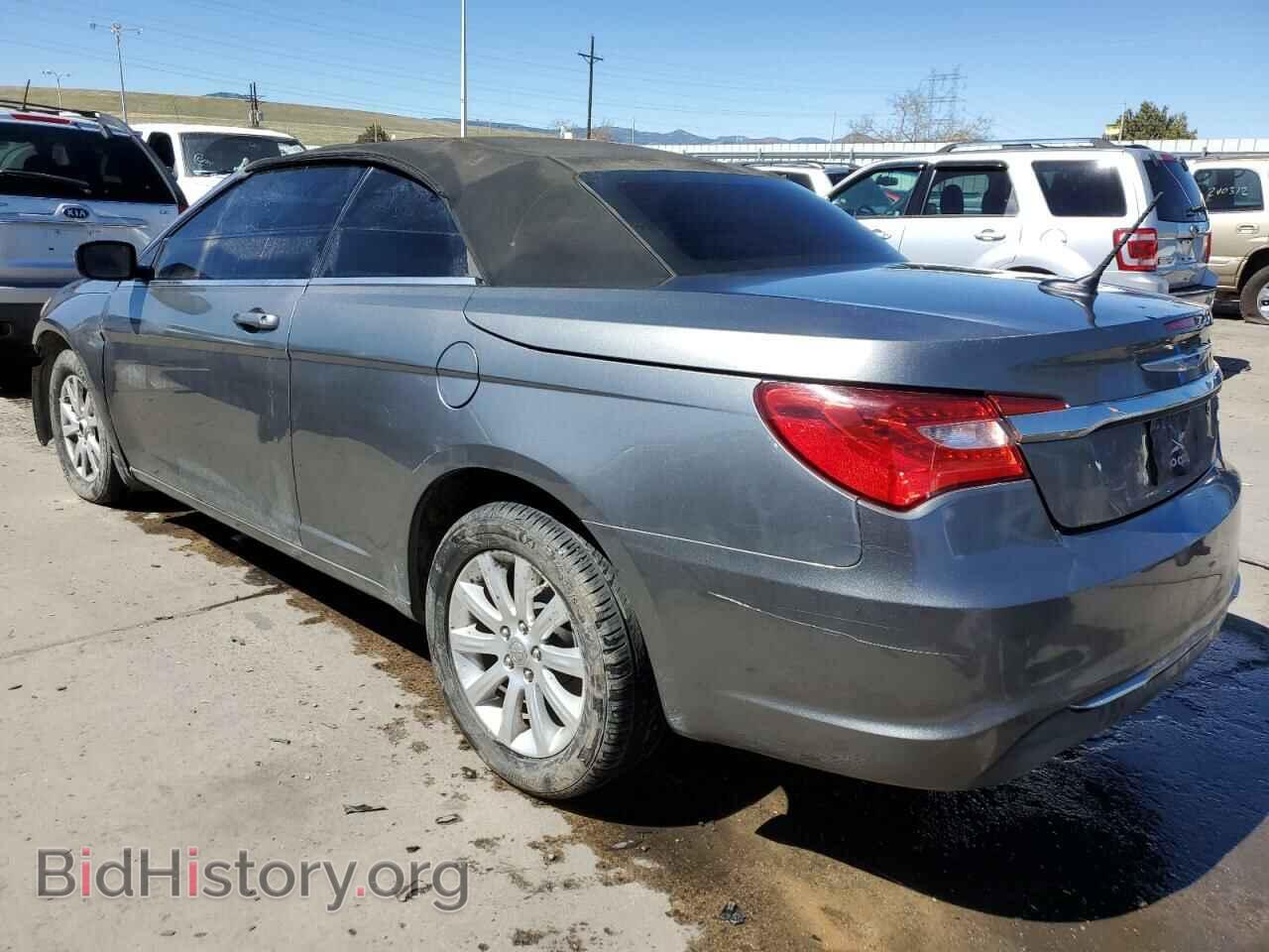 2012 CHRYSLER 200 - VIN: 1C3BCBEB1CN116082 - Фото 2