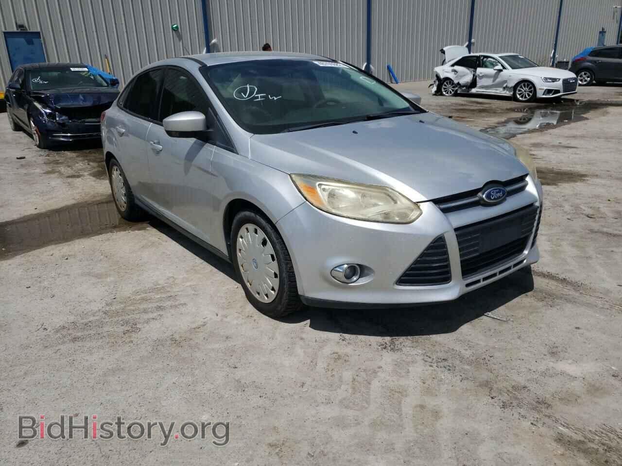 Photo 1FAHP3F24CL231923 - FORD FOCUS 2012