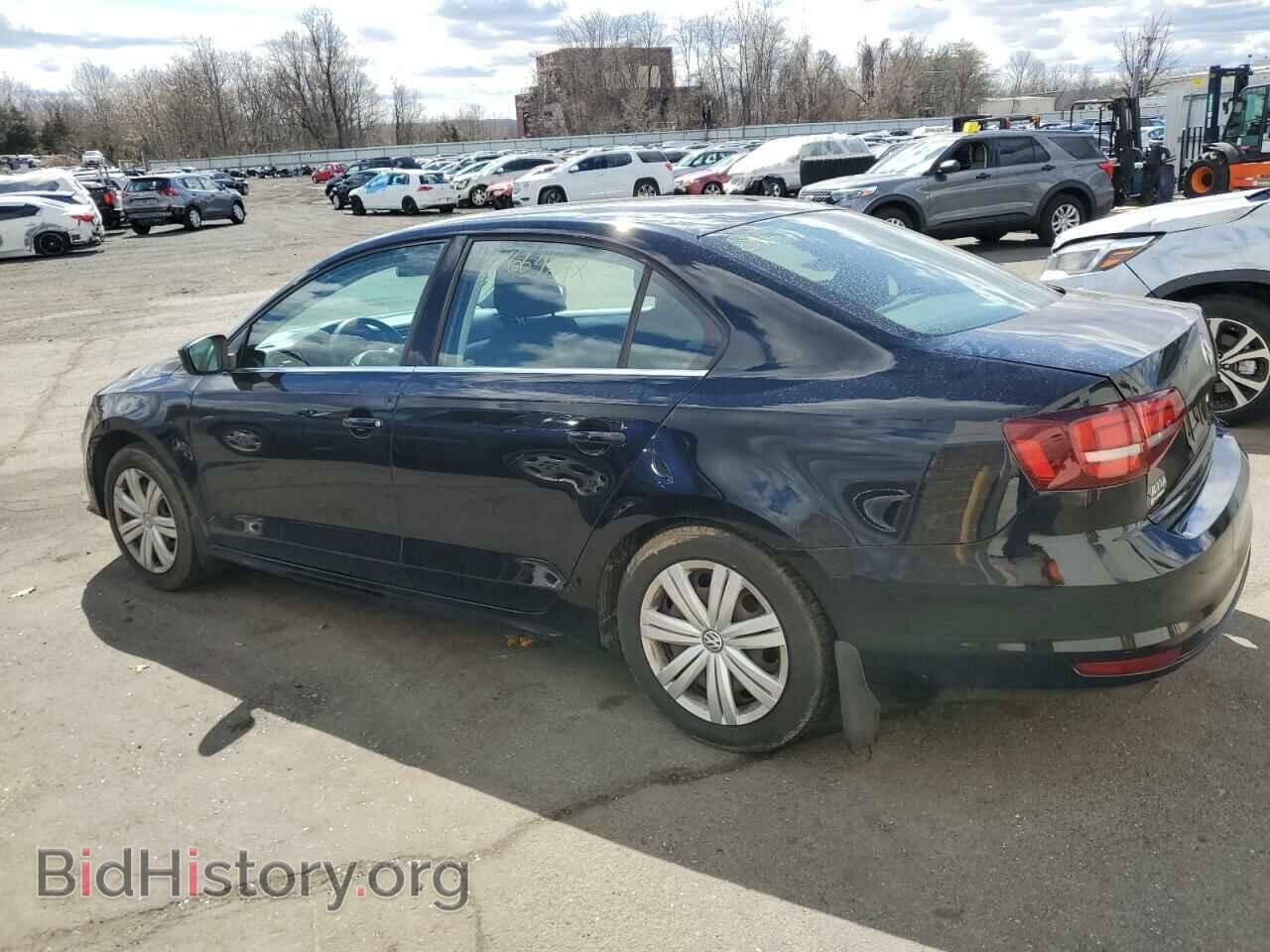 2017 VOLKSWAGEN JETTA - VIN: 3VW2B7AJ2HM215033 - Фото 2