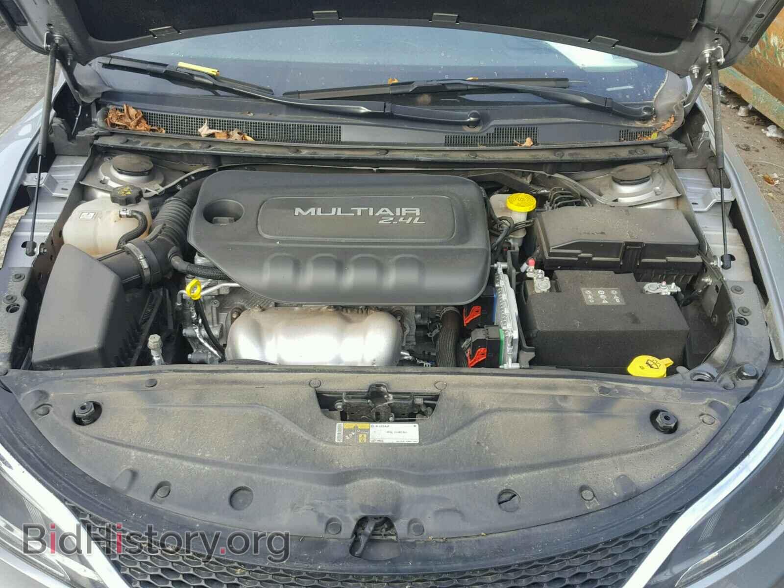 2016 CHRYSLER 200 - VIN: 1C3CCCAB5GN100943 - Photo 7