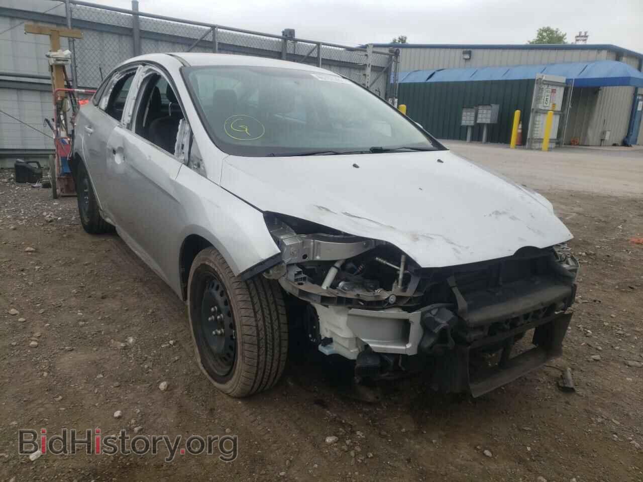 Фотография 1FAHP3F26CL122931 - FORD FOCUS 2012