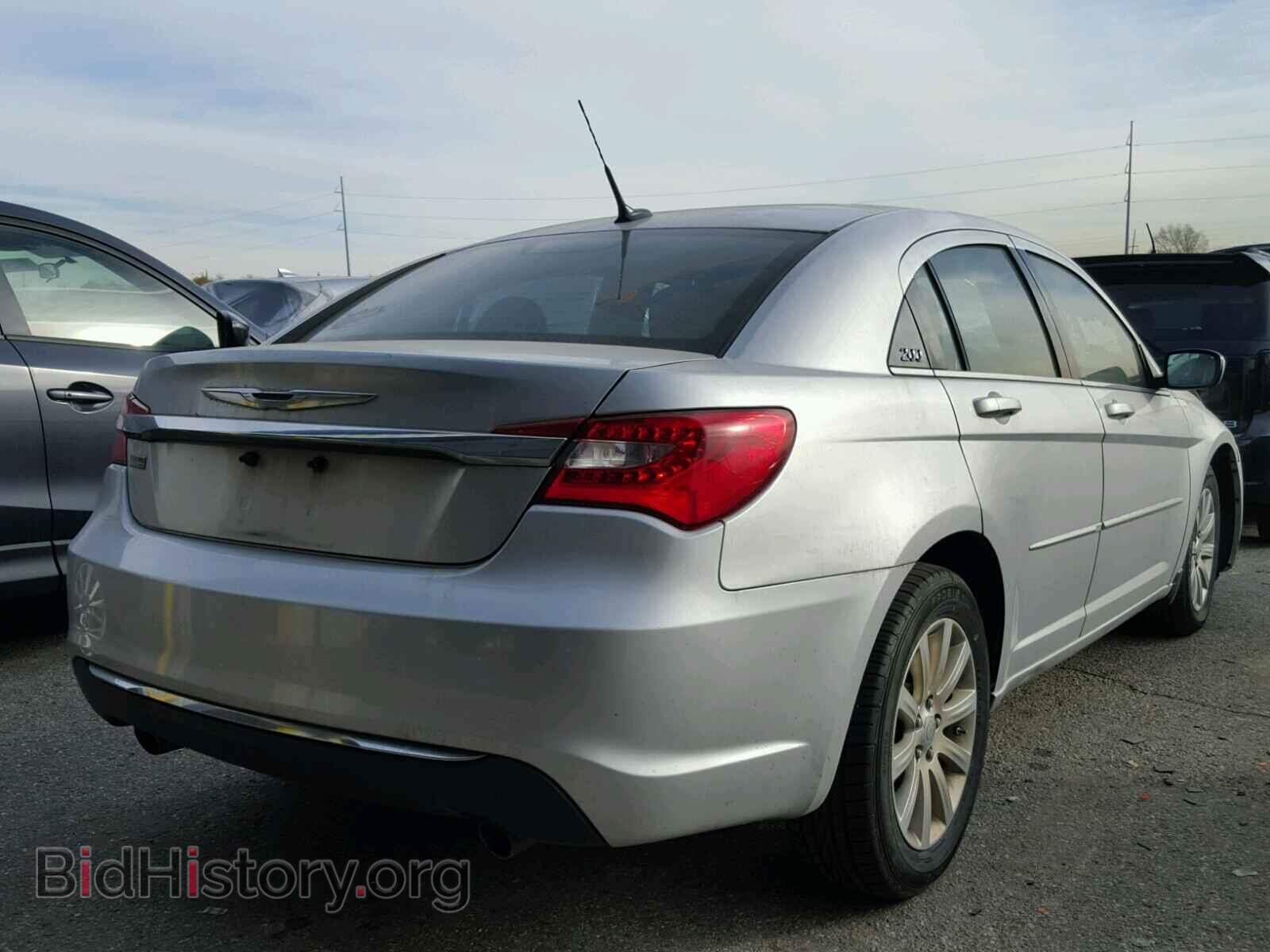 2011 CHRYSLER 200 - VIN: 1C3BC1FG2BN539014 - Фото 4