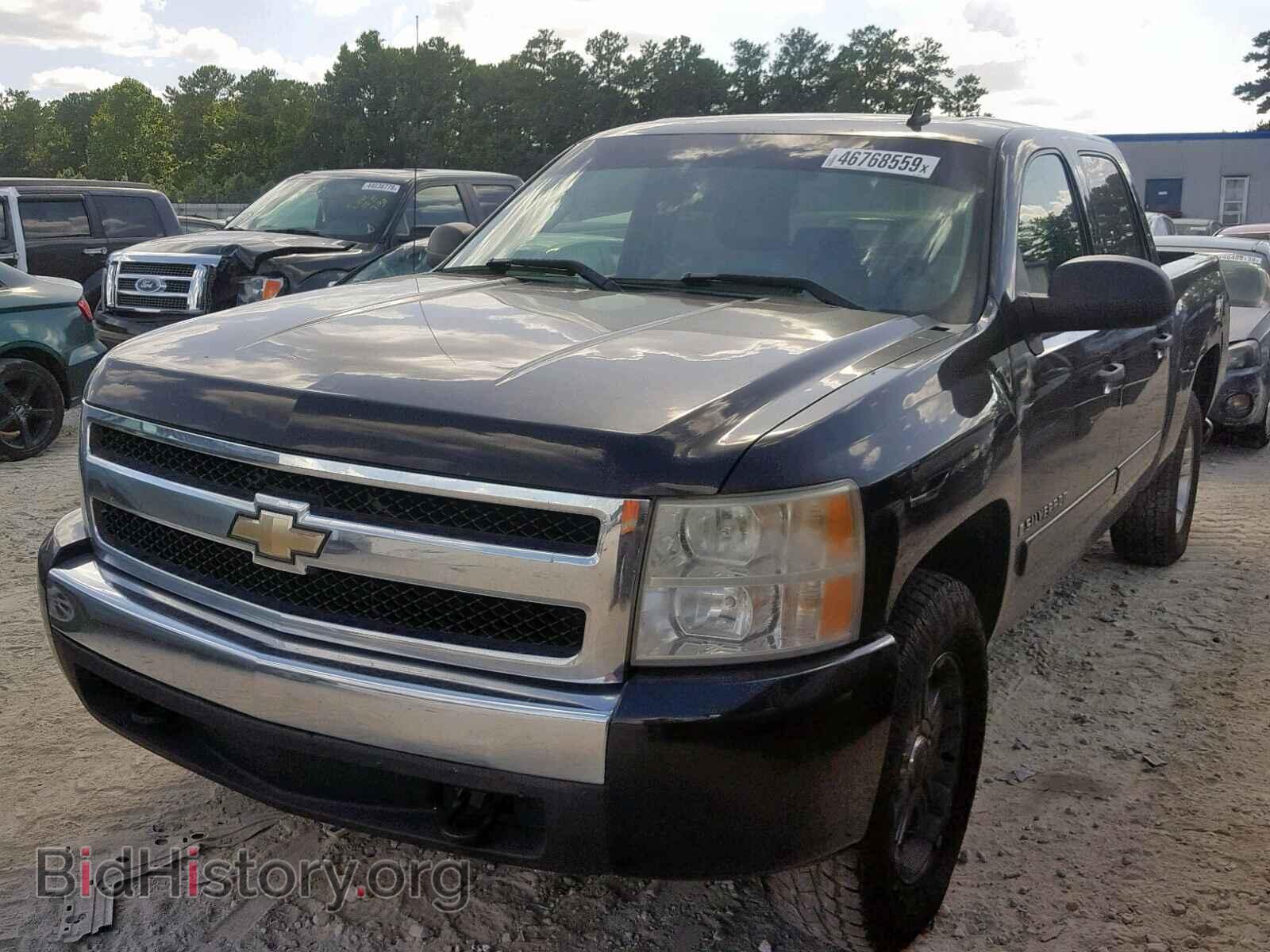 2007 CHEVROLET SILVERADO - VIN: 2GCEC13C471656239 - Фото 2