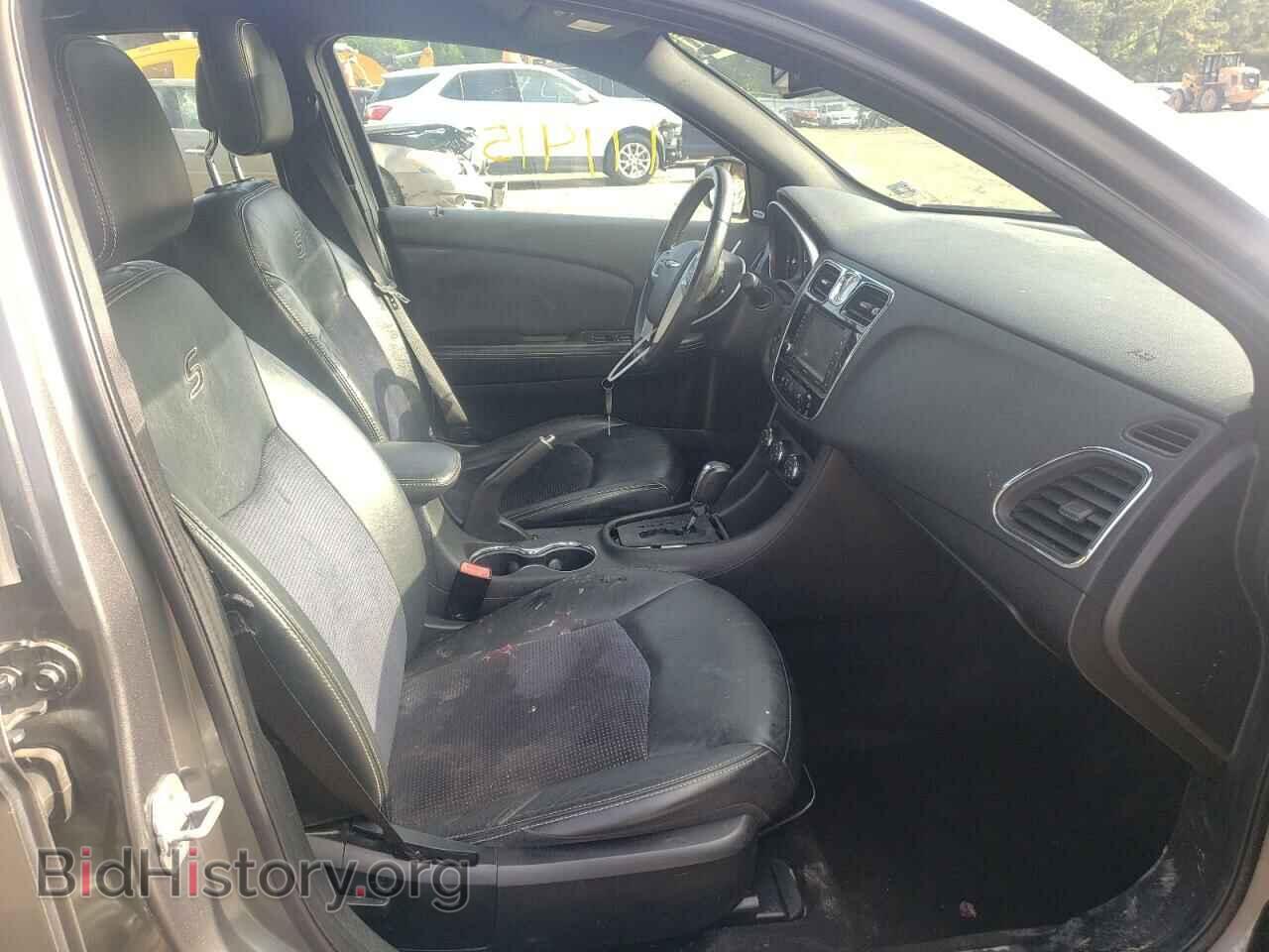 2011 CHRYSLER 200 - VIN: 1C3BC8FG3BN577750 - Фото 5
