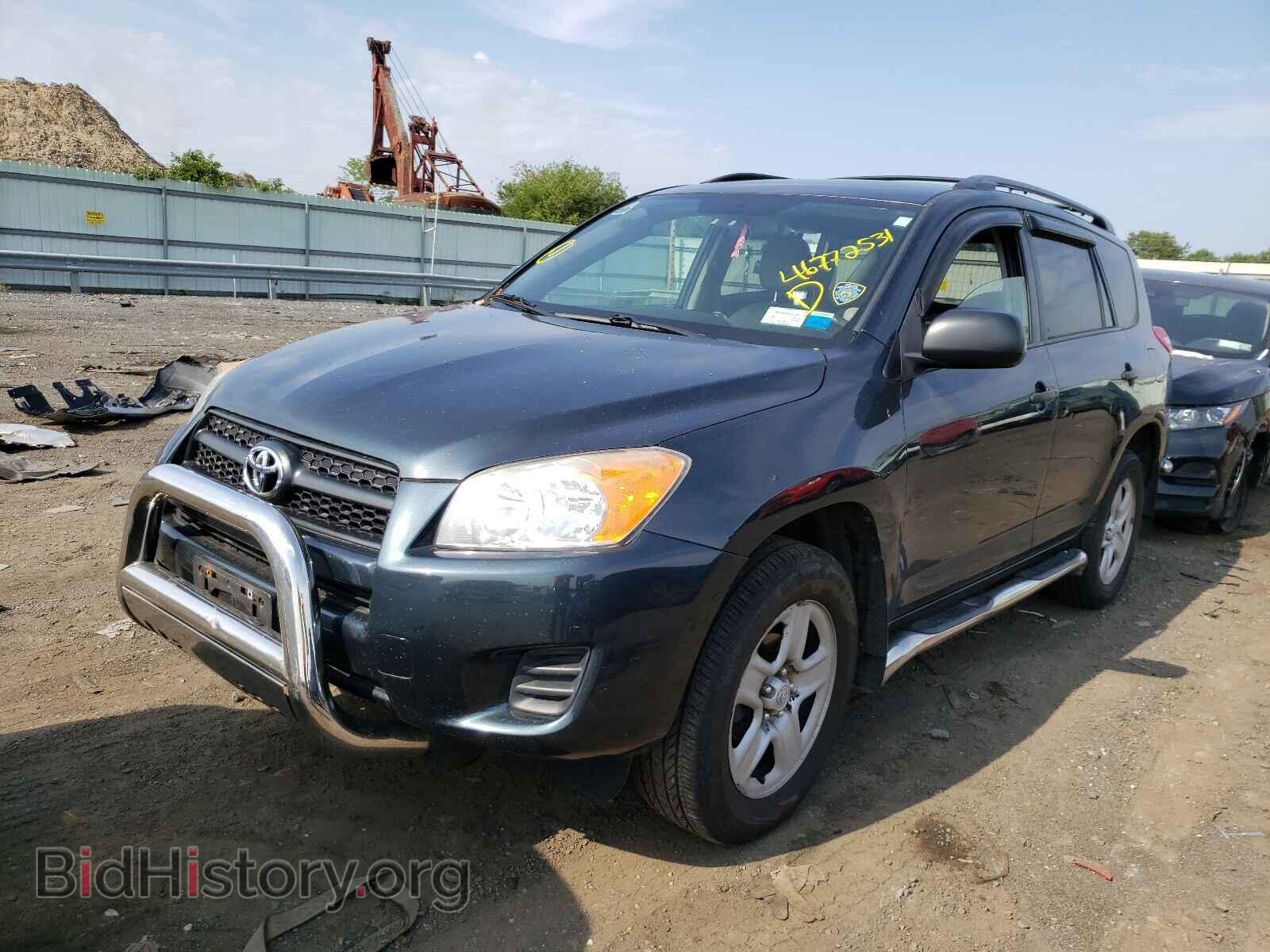2011 TOYOTA RAV4 - VIN: 2T3ZF4DV0BW063469 - Фото 2