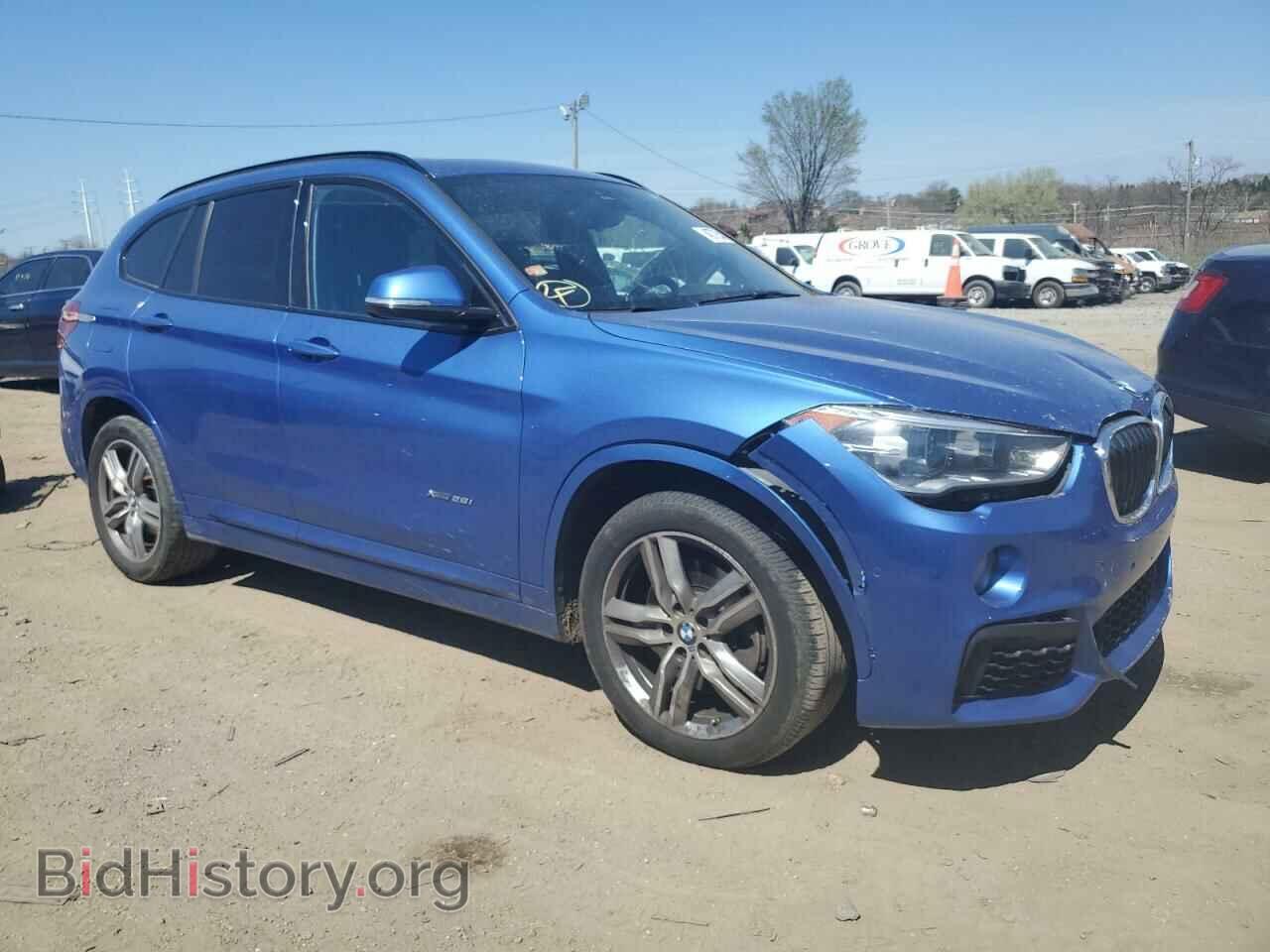 2017 BMW X1 - VIN: WBXHT3C39H5F69631 - Фото 4