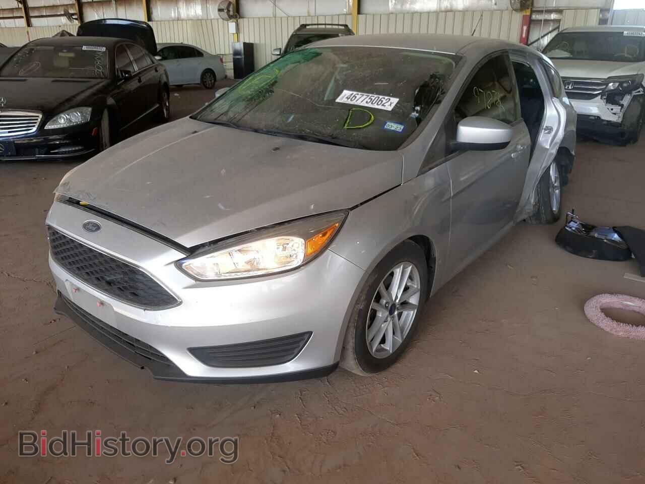 2018 FORD FOCUS - VIN: 1FADP3K28JL220618 - Фото 2