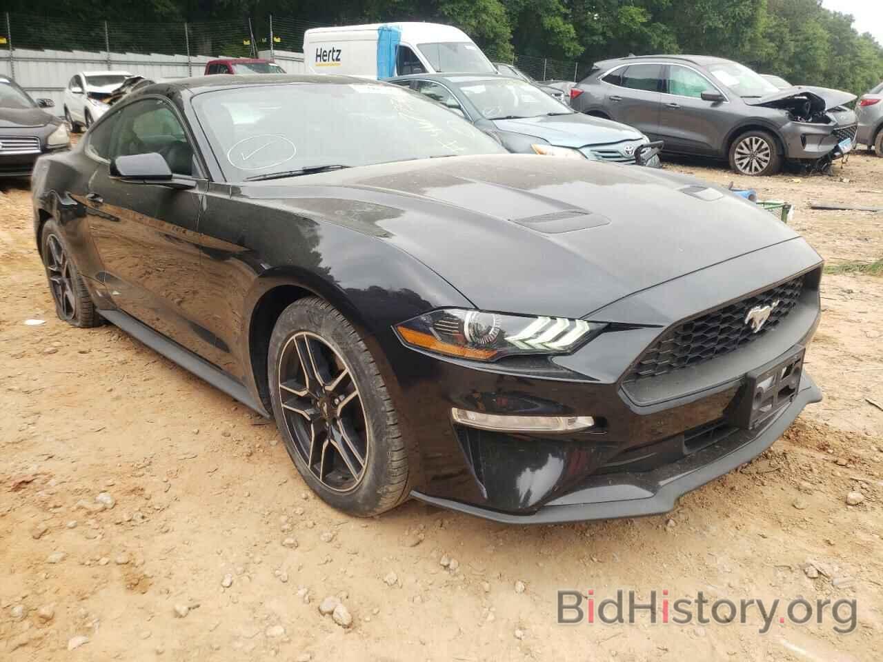 Photo 1FA6P8TH1L5136060 - FORD MUSTANG 2020