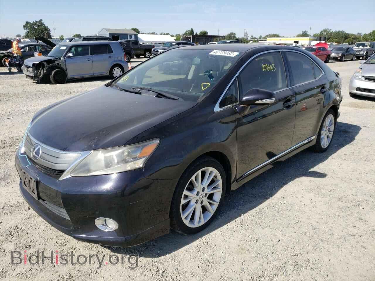 2010 LEXUS HS - VIN: JTHBB1BA2A2018079 - Photo 2