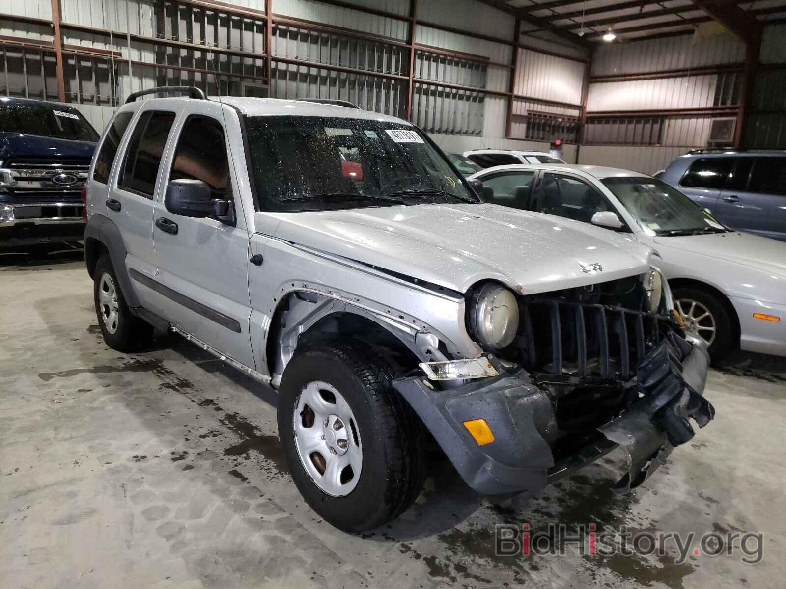 Photo 1J4GK48K26W235604 - JEEP LIBERTY 2006