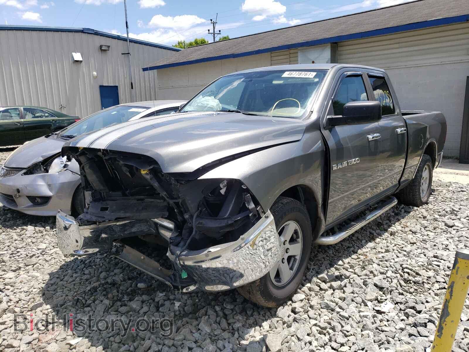 2011 DODGE RAM 1500 - VIN: 1D7RB1GP9BS692802 - Фото 2