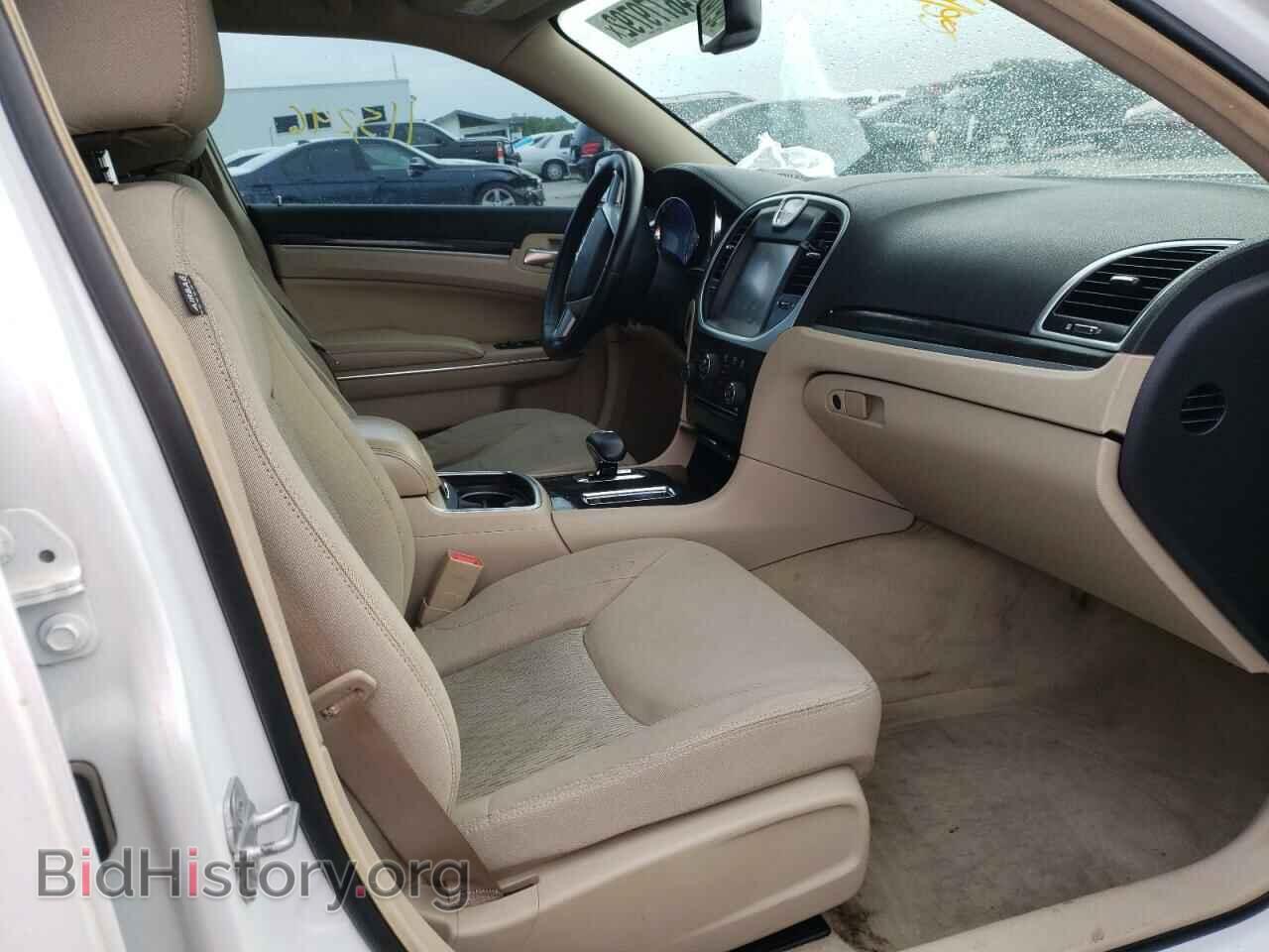 2012 CHRYSLER 300 - VIN: 2C3CCAAG8CH201073 - Photo 5
