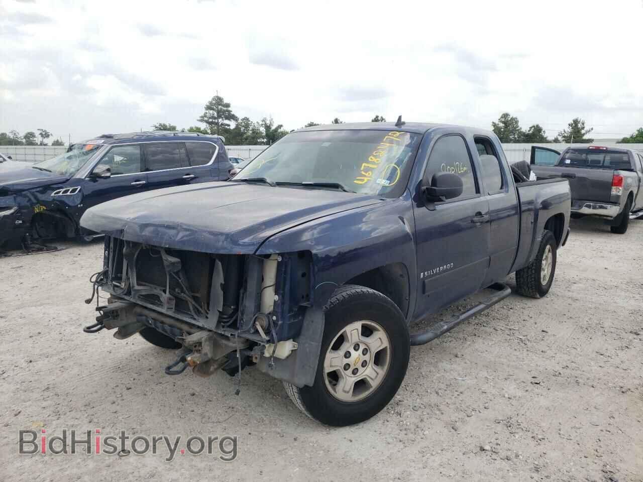 2007 CHEVROLET SILVERADO - VIN: 2GCEC19C071583202 - Фото 2