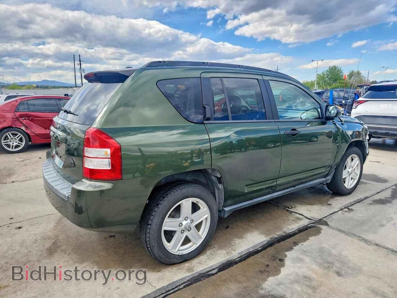 2007 JEEP COMPASS - VIN: 1J8FF47W77D138348 - Фото 3