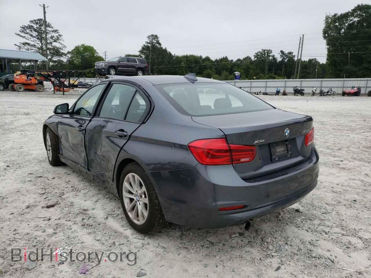 2016 BMW 3 SERIES - VIN: WBA8E5G51GNU19990 - Фото 3