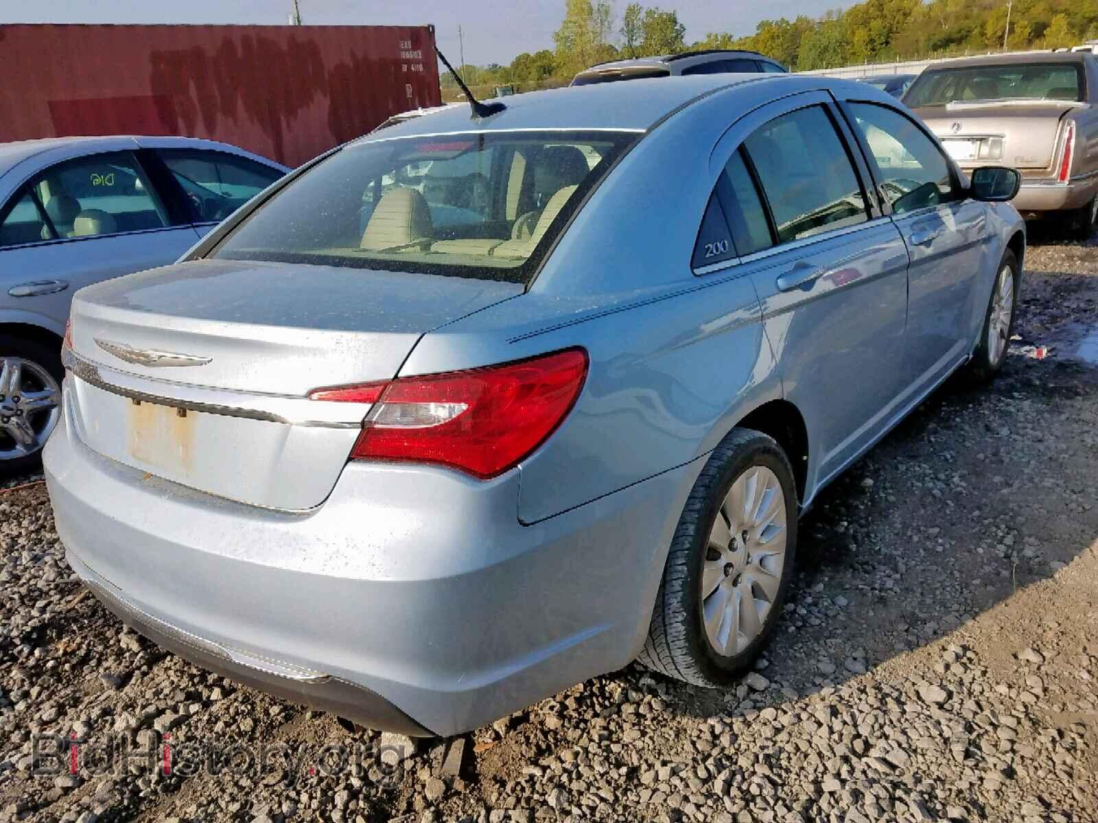2013 CHRYSLER 200 - VIN: 1C3CCBAB9DN646974 - Photo 4