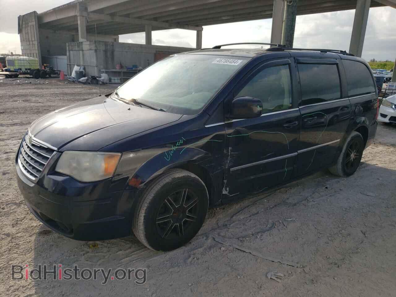Photo 2A4RR5D11AR415584 - CHRYSLER MINIVAN 2010