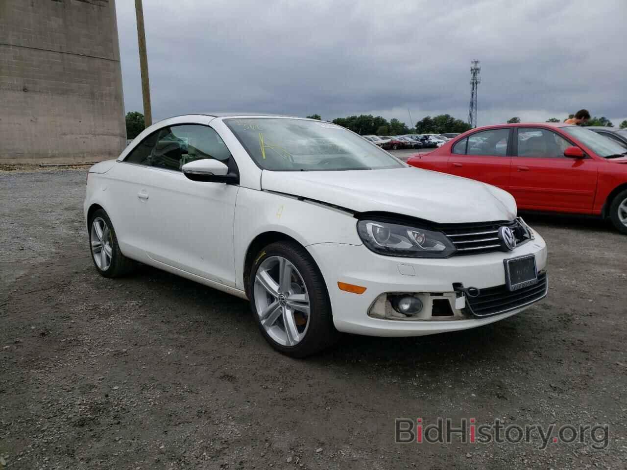 Photo WVWFW8AH6DV002260 - VOLKSWAGEN EOS 2013