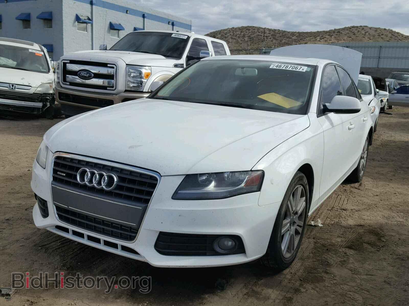2010 AUDI A4 - VIN: WAUDFAFLXAN056360 - Фото 2