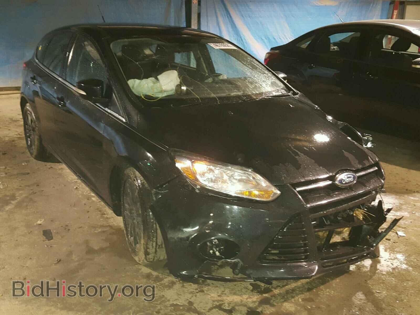Photo 1FAHP3M24CL373675 - FORD FOCUS 2012