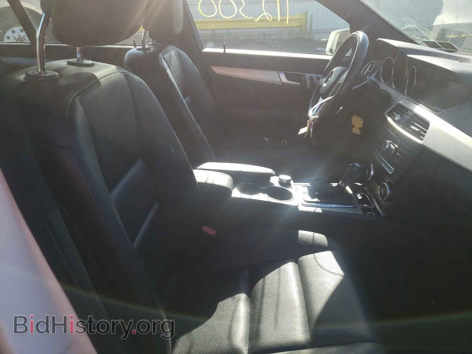 2012 MERCEDES-BENZ C-CLASS - VIN: WDDGF4HB7CR214516 - Фото 5