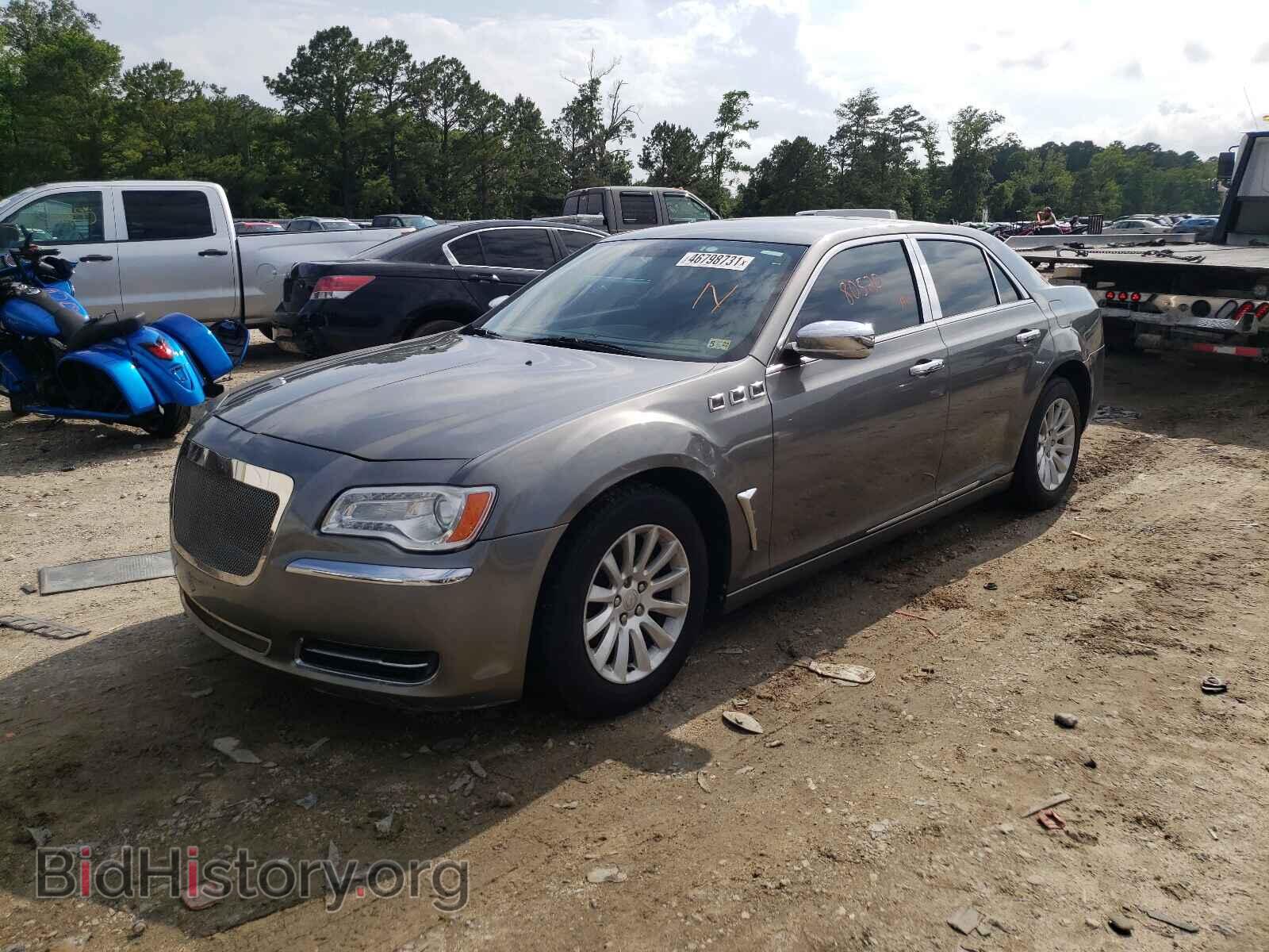 2012 CHRYSLER 300 - VIN: 2C3CCAAG1CH261549 - Фото 2