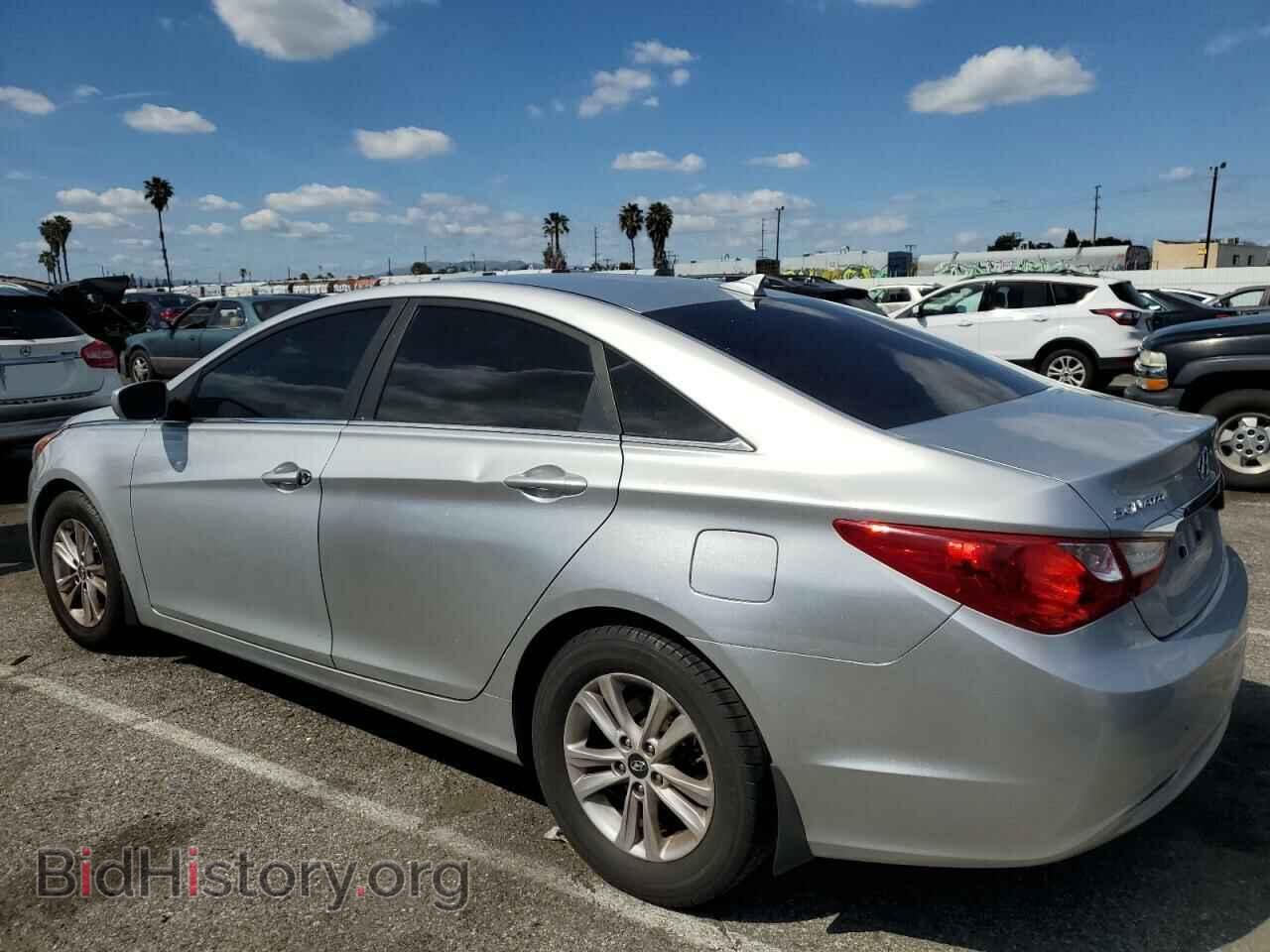 2013 HYUNDAI SONATA - VIN: 5NPEB4AC3DH663801 - Фото 2