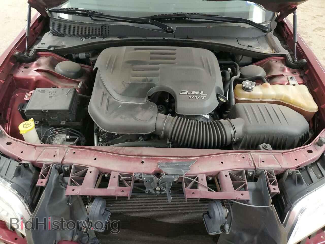 2018 CHRYSLER 300 - VIN: 2C3CCAEG6JH324393 - Фото 11