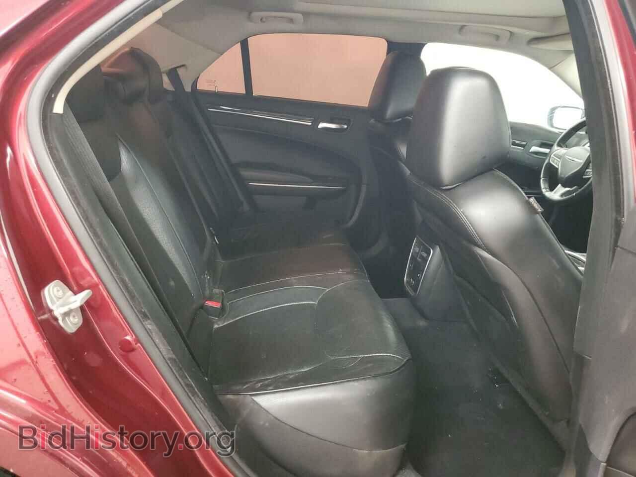 2018 CHRYSLER 300 - VIN: 2C3CCAEG6JH324393 - Фото 10