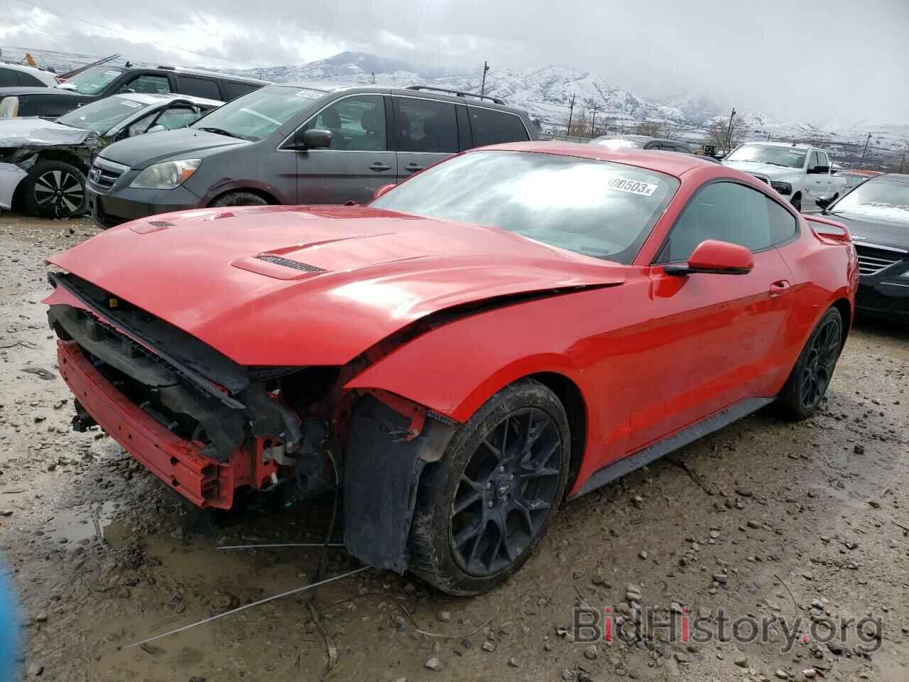 Photo 1FA6P8TH6J5105139 - FORD MUSTANG 2018