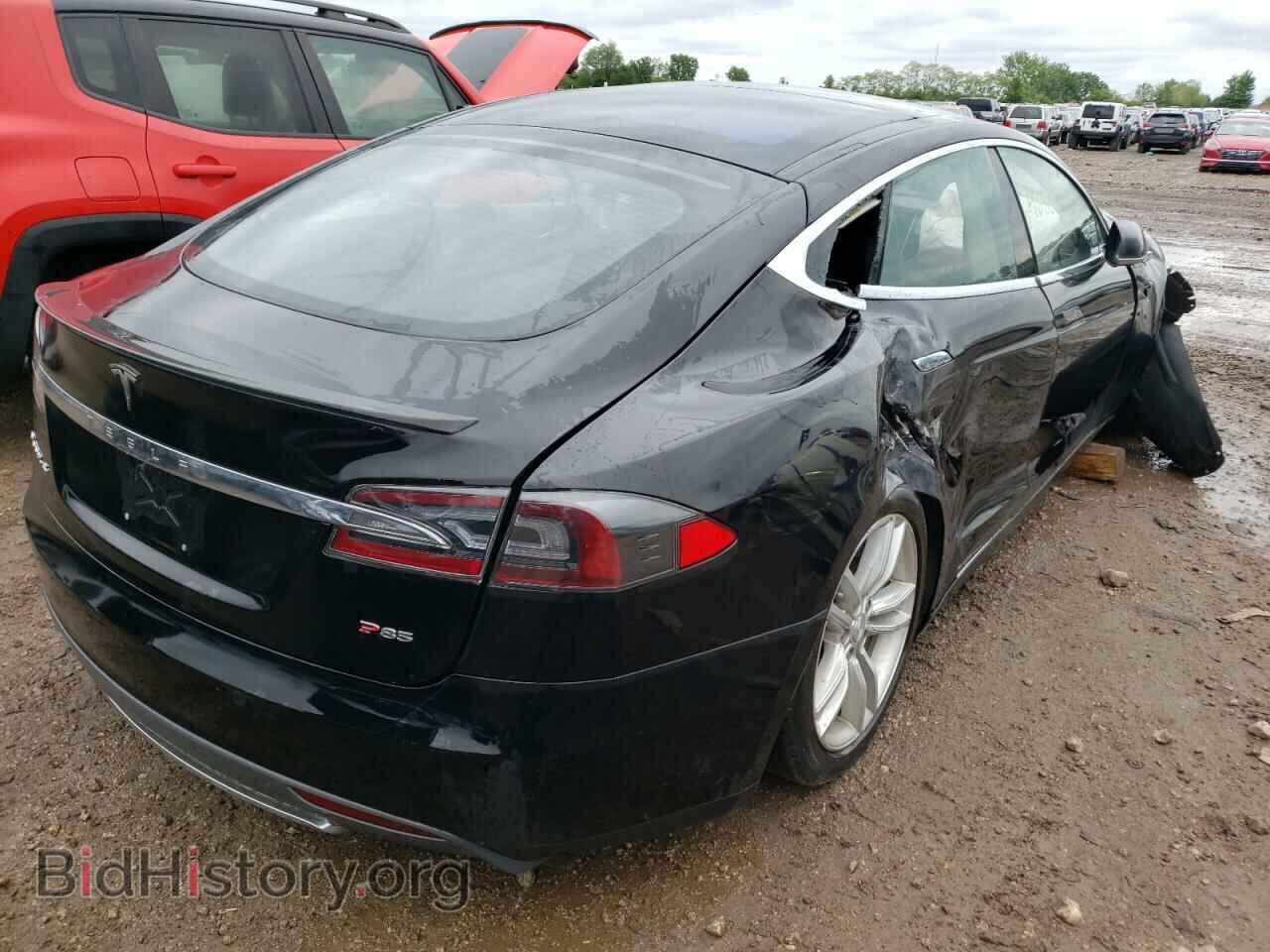 2014 TESLA MODEL S - VIN: 5YJSA1H17EFP48018 - Photo 4