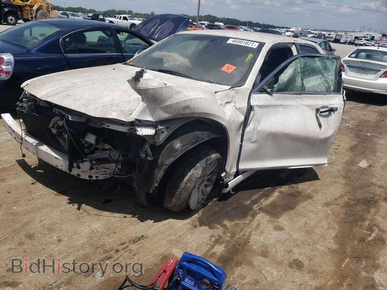 2013 CHRYSLER 300 - VIN: 2C3CCAAG9DH508088 - Фото 9
