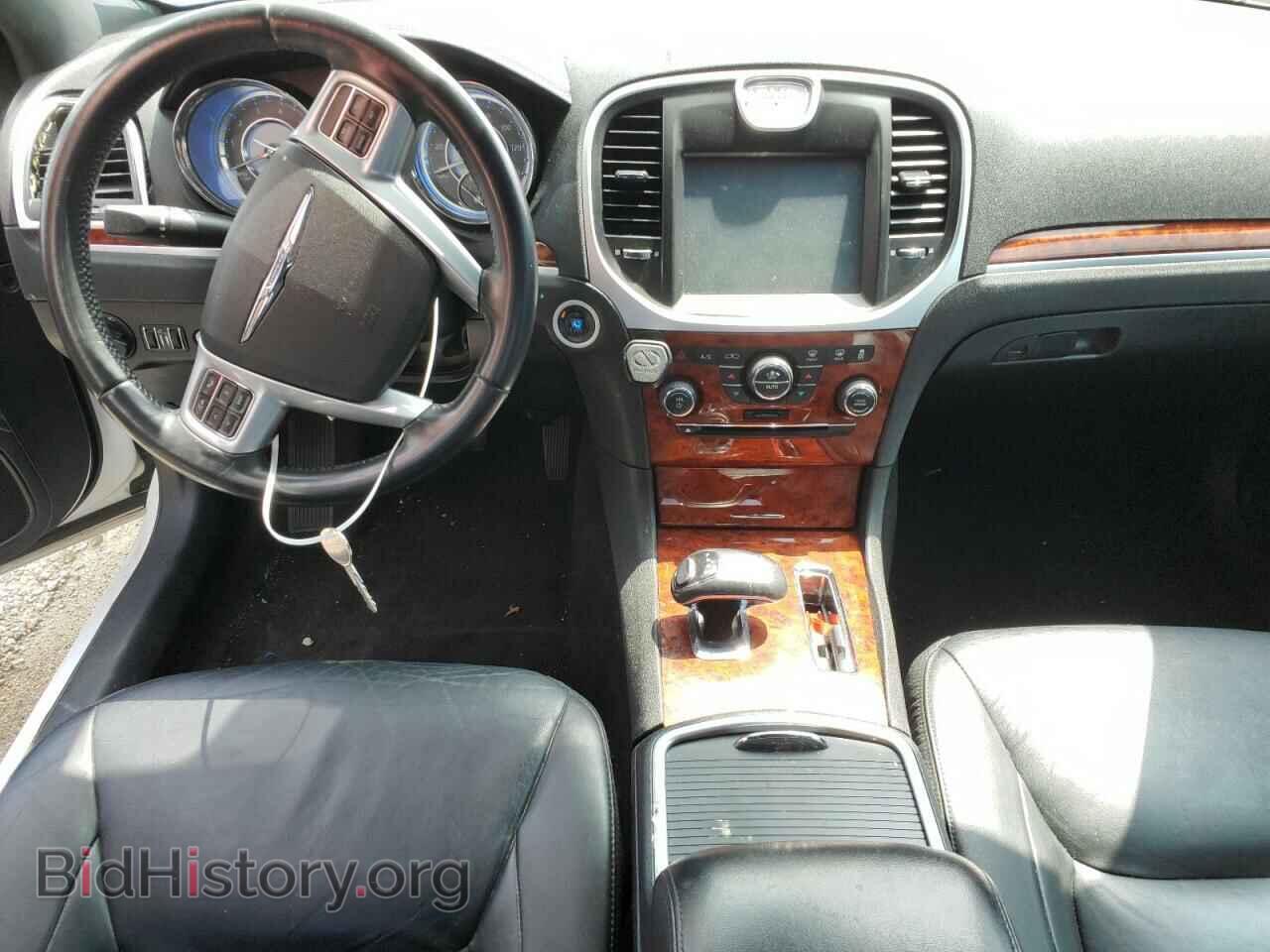 2012 CHRYSLER 300 - VIN: 2C3CCACG5CH232911 - Фото 8