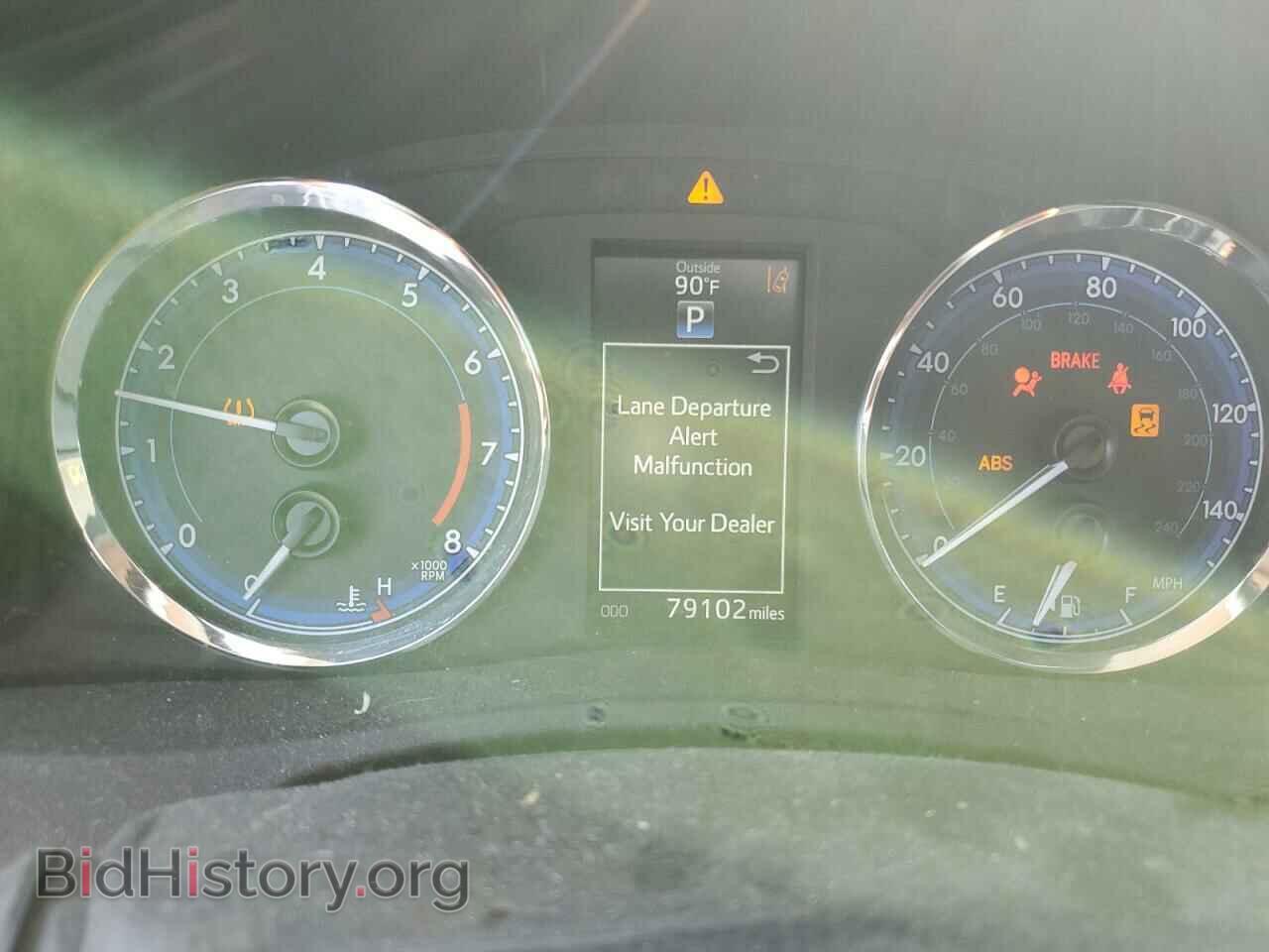 2017 TOYOTA COROLLA - VIN: 2T1BURHEXHC860975 - Фото 9