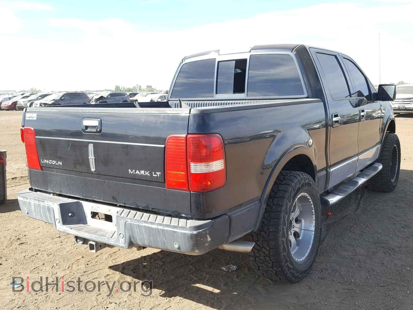 2006 LINCOLN MARK LT - VIN: 5LTPW18596FJ24645 - Фото 4