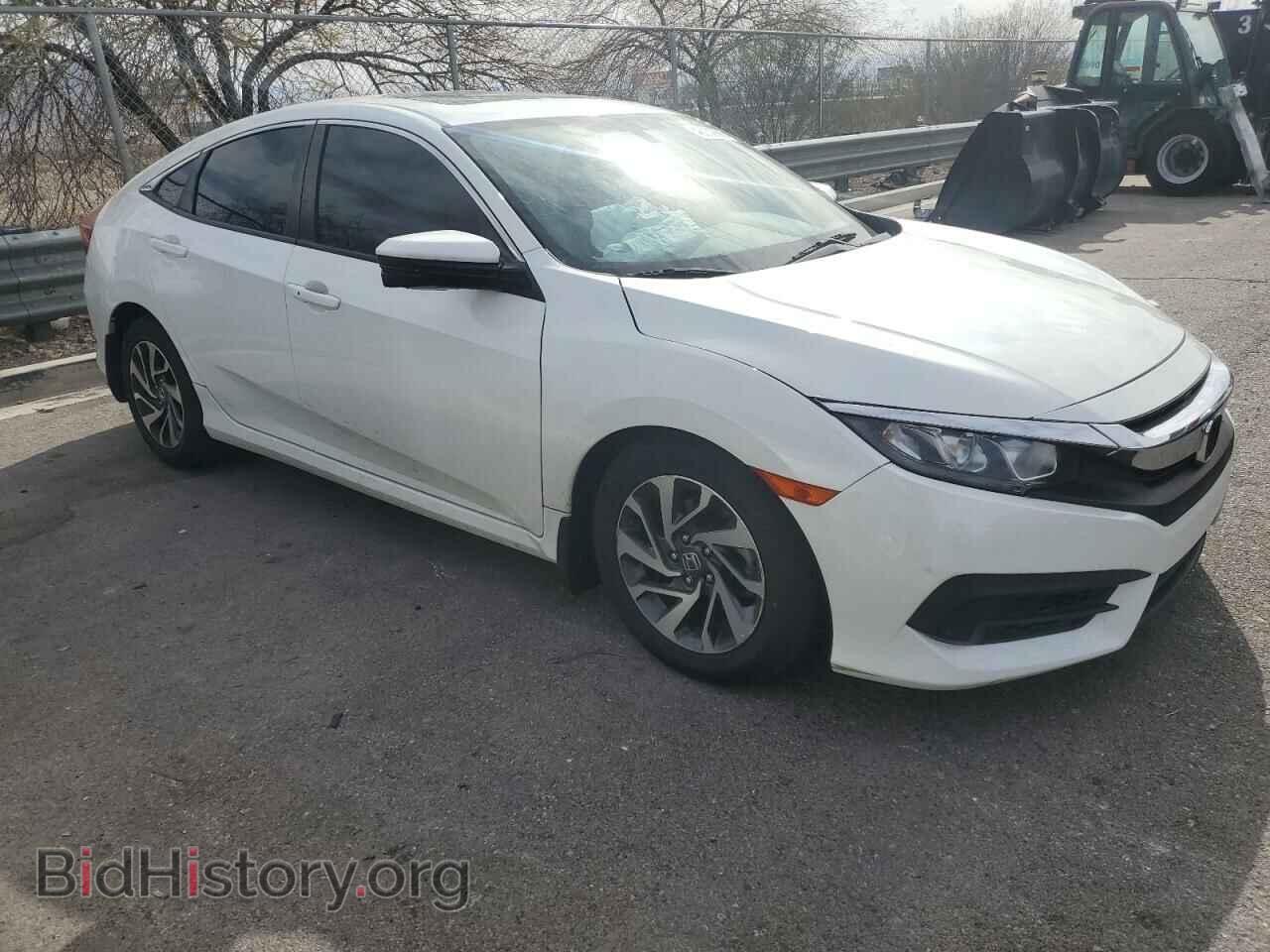 2018 HONDA CIVIC - VIN: 19XFC2F73JE012332 - Фото 4