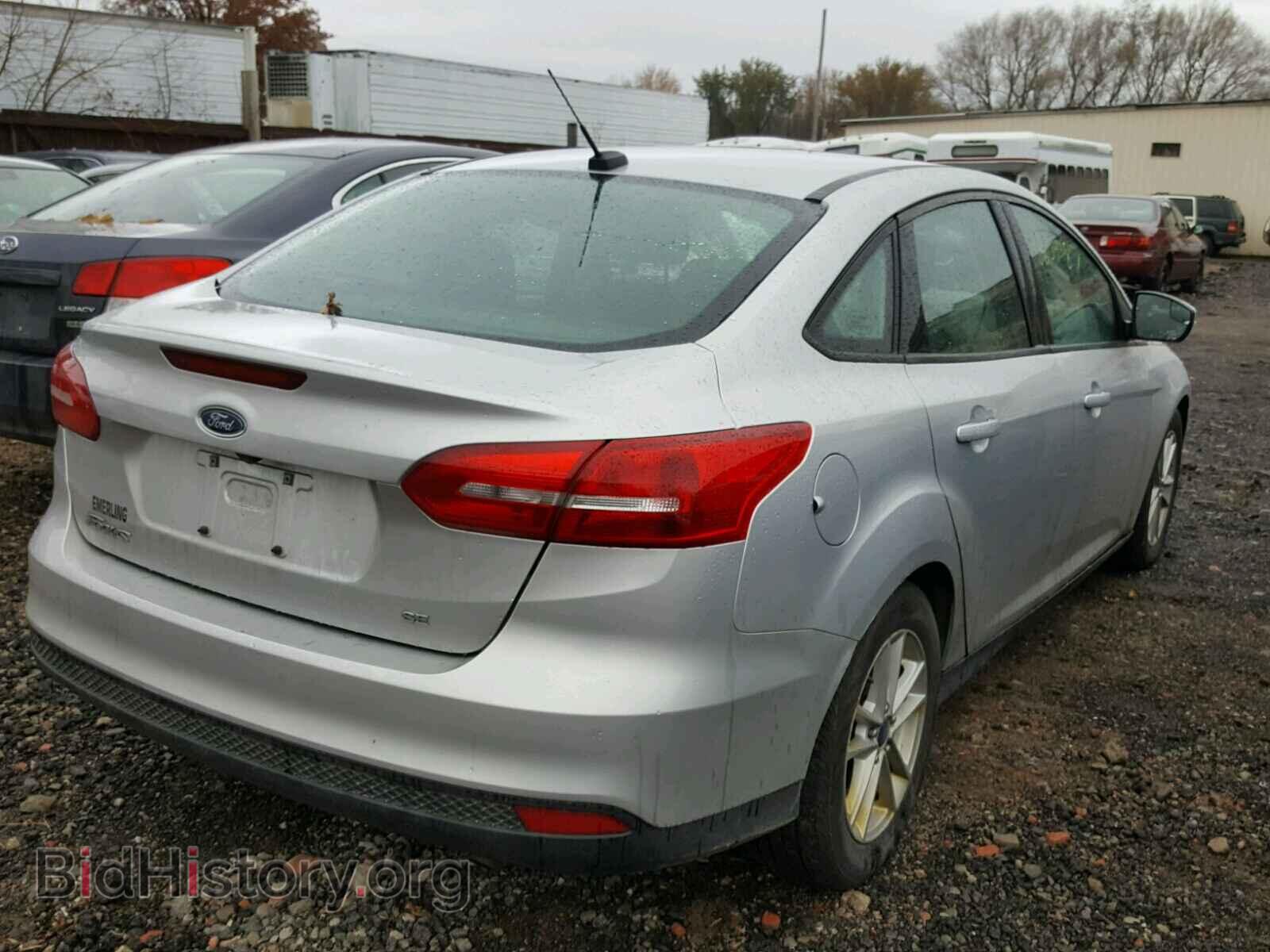 2016 FORD FOCUS - VIN: 1FADP3F2XGL261903 - Фото 4