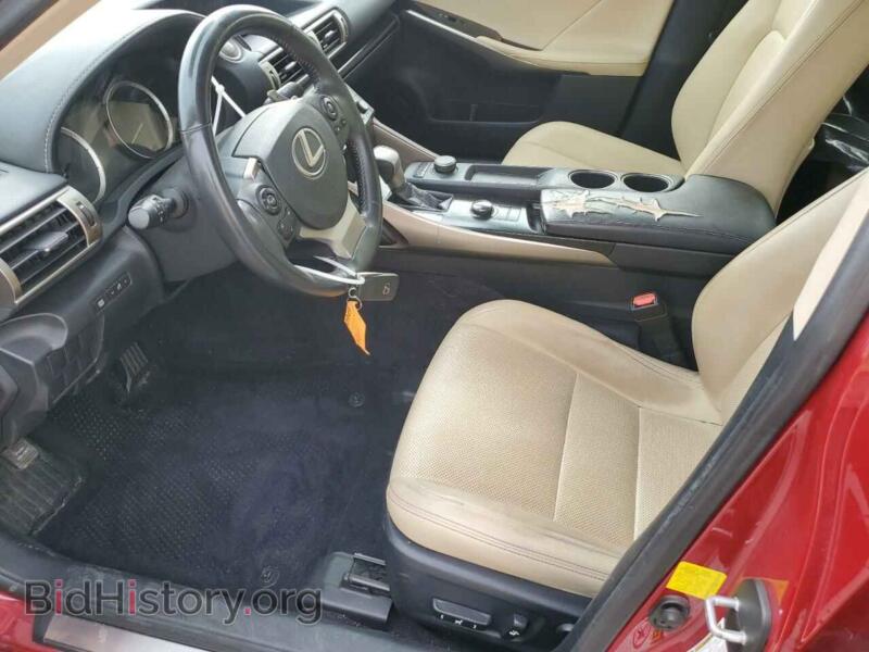 2014 Lexus IS (VIN JTHBF1D27E5029318) — фото 7 из 12