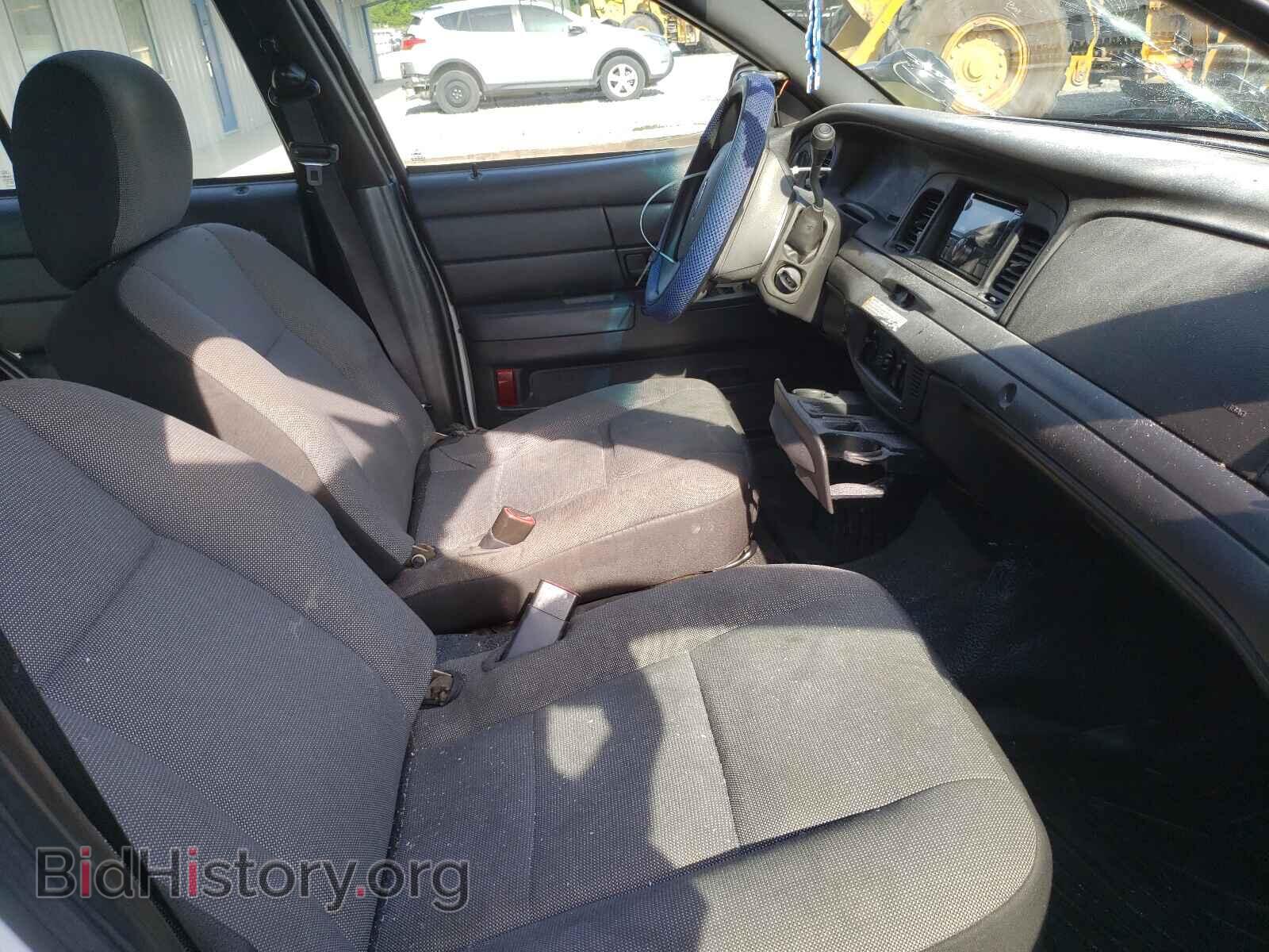 2011 FORD CROWN VIC - VIN: 2FABP7BV3BX168652 - Фото 5