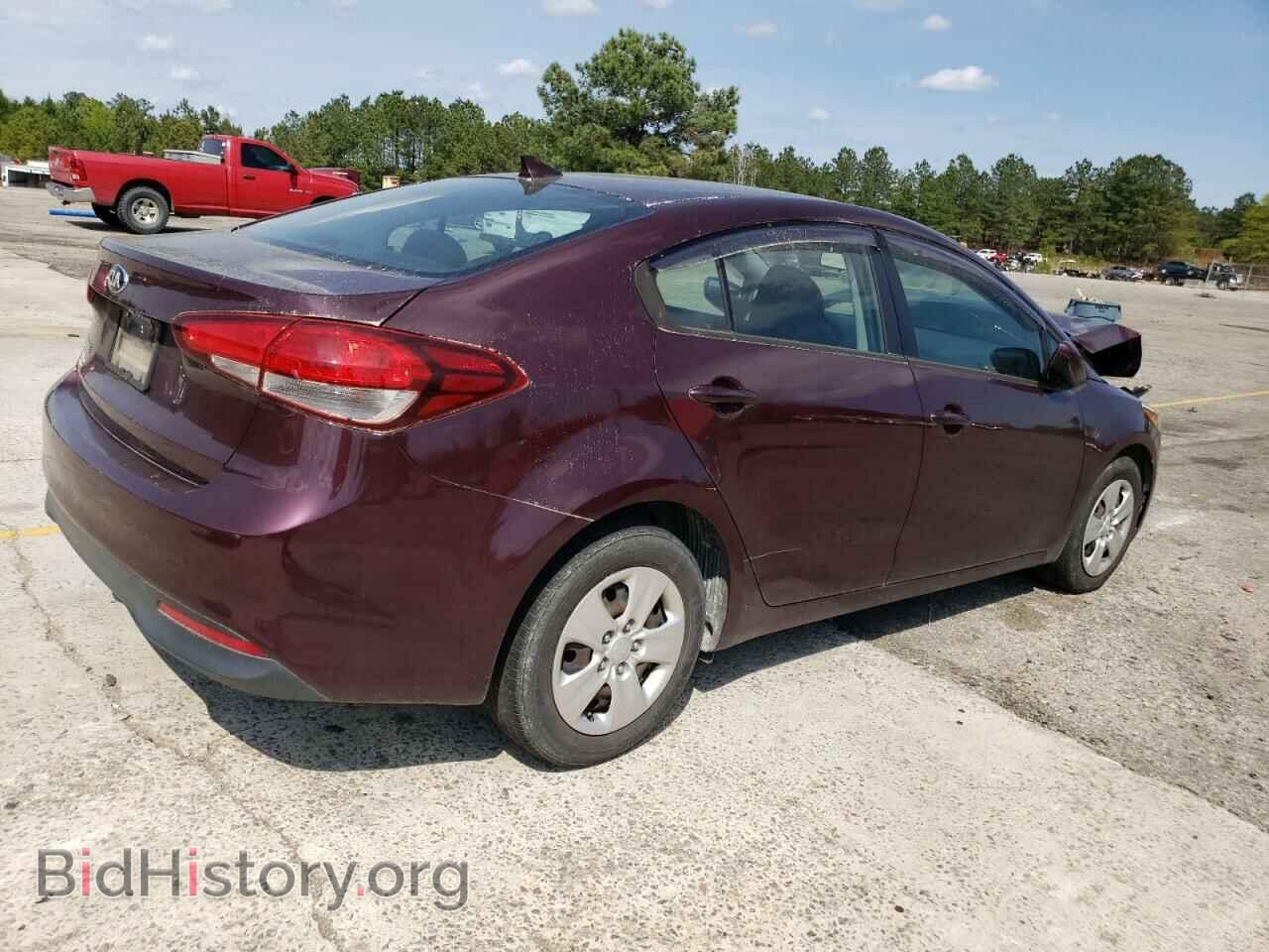 2017 KIA FORTE - VIN: 3KPFK4A77HE028128 - Фото 3
