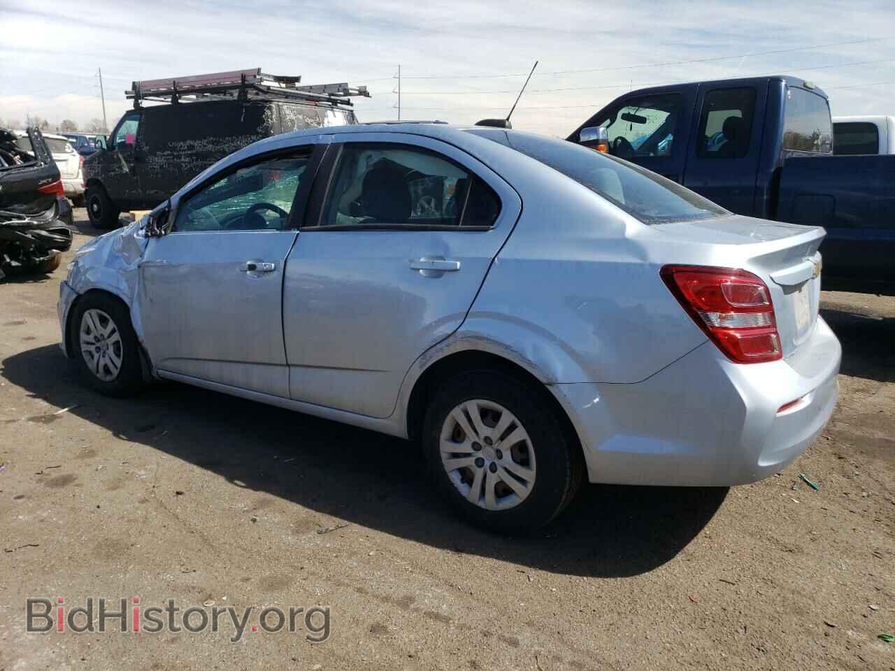 2017 CHEVROLET SONIC - VIN: 1G1JB5SG3H4149389 - Фото 2