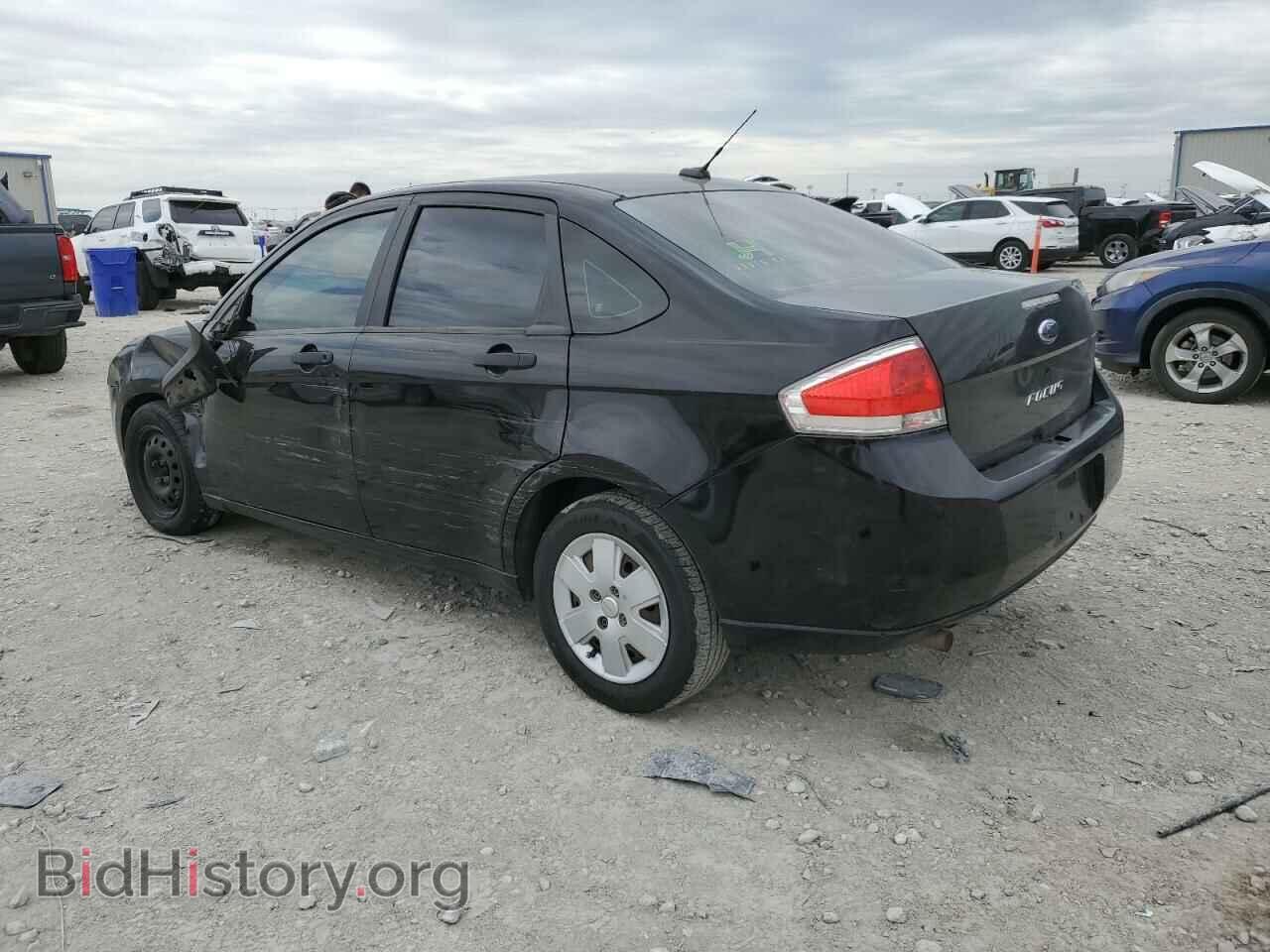 2009 FORD FOCUS - VIN: 1FAHP34N09W166847 - Фото 2