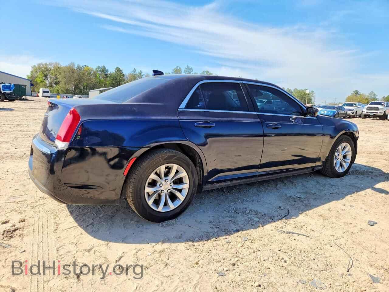 2015 CHRYSLER 300 - VIN: 2C3CCAAG1FH882357 - Фото 3