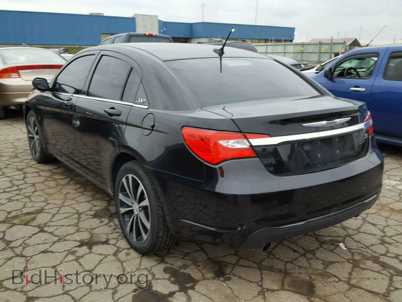 2012 CHRYSLER 200 - VIN: 1C3CCBHG2CN263443 - Фото 3