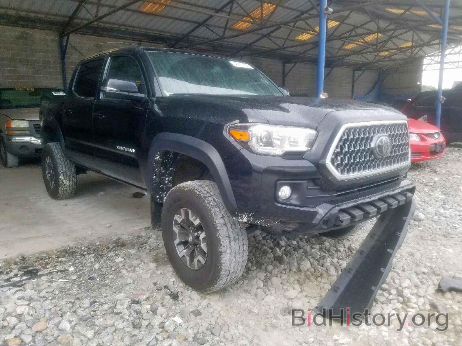 Photo 5TFCZ5AN9JX133522 - TOYOTA TACOMA DOU 2018