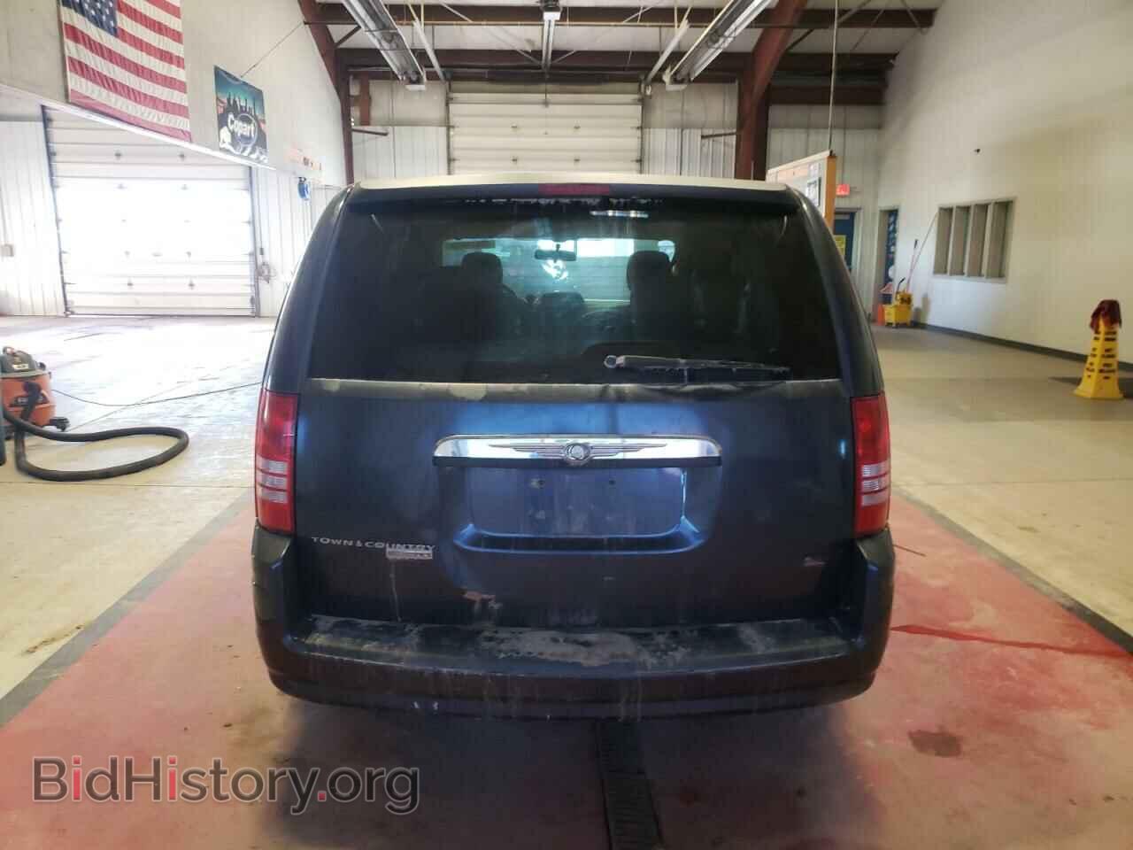 2008 CHRYSLER MINIVAN - VIN: 2A8HR44H18R686818 - Фото 6