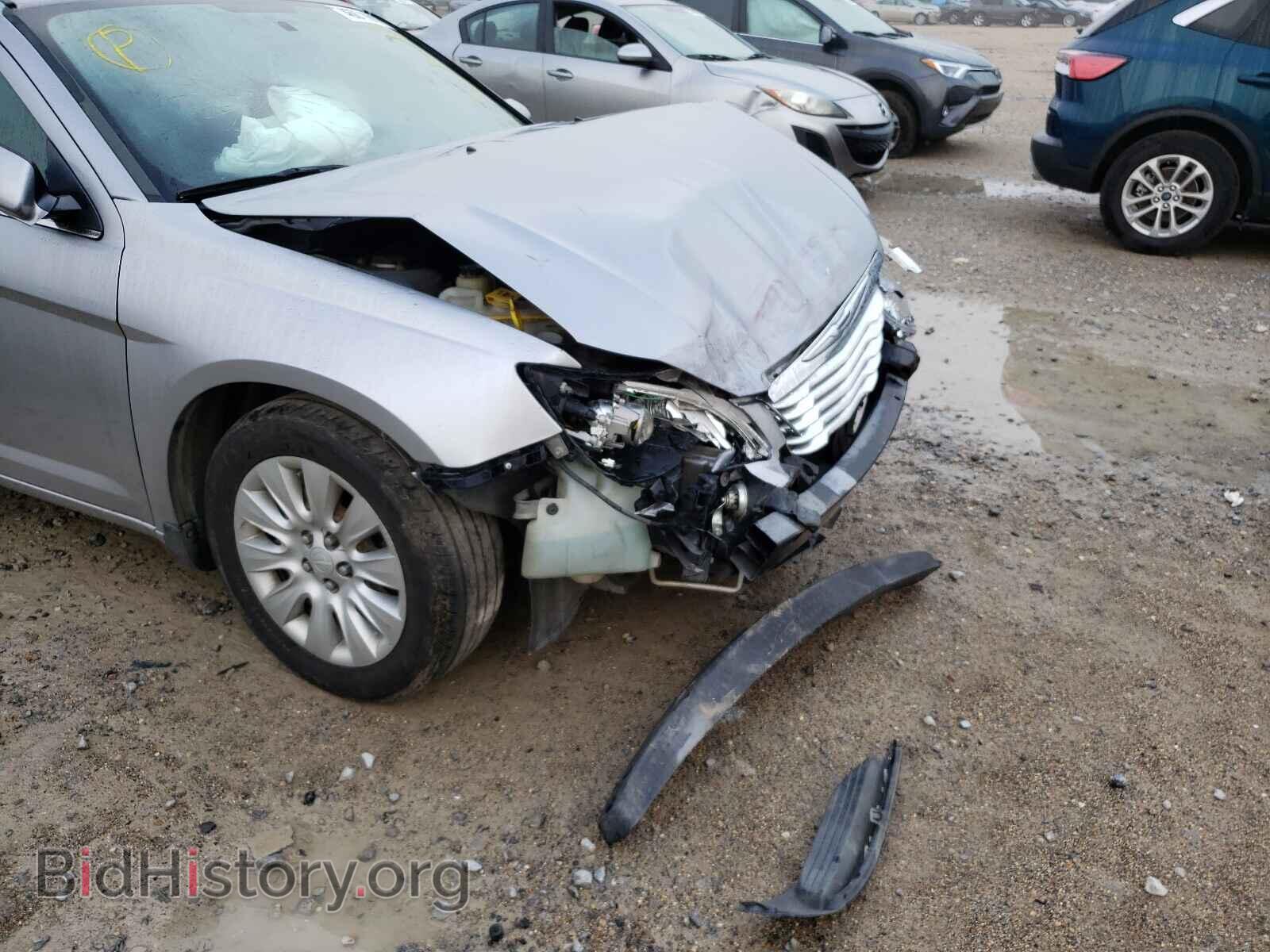 2014 CHRYSLER 200 - VIN: 1C3CCBAB2EN209111 - Фото 9